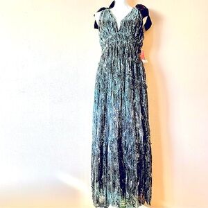 Arula Black & Silver Shimmer Shine Floral Sleeveless Maxi Dress